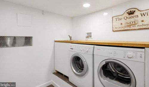 2007 Addison St, Philadelphia PA 19143-1203 exterior