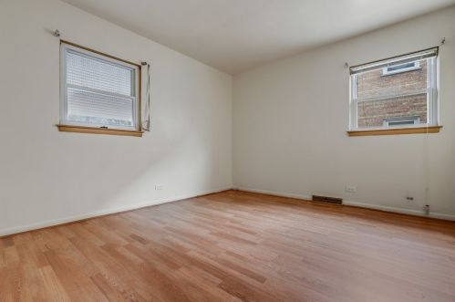 2118 9 Ave, Broadview IL 60153-1523 exterior