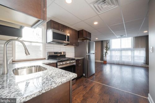 2721 Allegheny Ave, Philadelphia PA 19132-1226 exterior