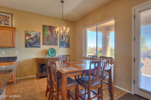 475 Calle Artistica, Green Valley AZ 85614-6160 exterior