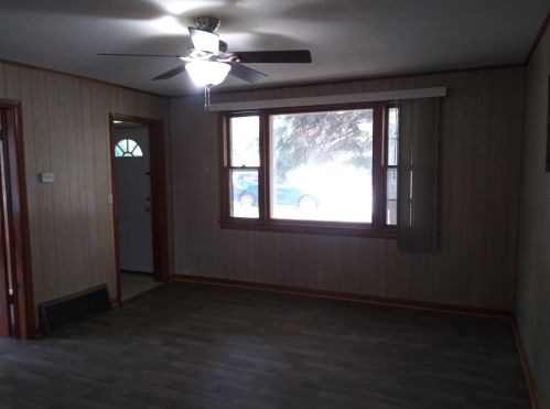 2418 92, Milwaukee WI 53228-1611 exterior