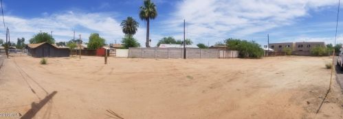 1805 31 Pl, Phoenix AZ 85008-3717 exterior