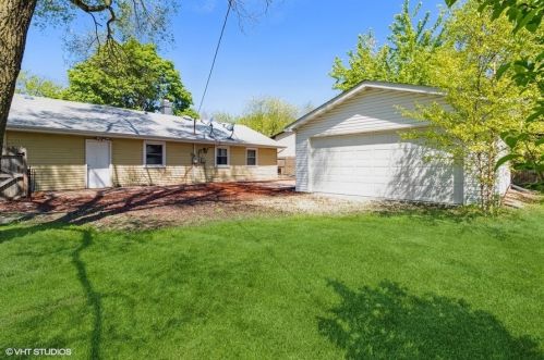 412 Bellarmine Dr, Joliet IL 60436-1862 exterior