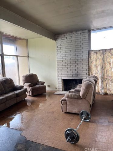 725 Maplewood Ave, Fullerton, CA 92832-2623