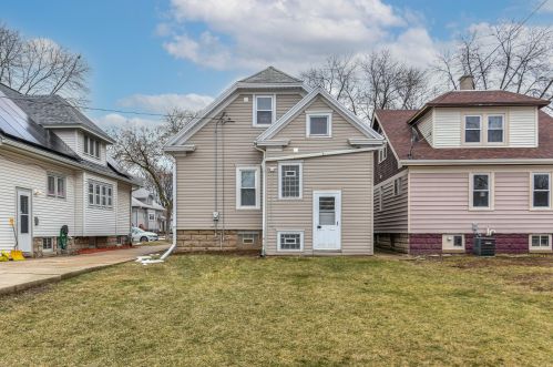 1325 58th St, Milwaukee WI  53214-3434 exterior