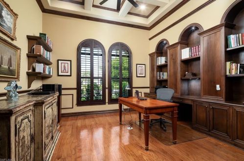 2354 Alexander Palm Dr, Naples FL 34105-3039 exterior