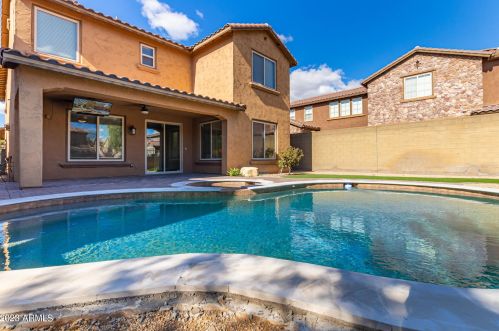 21713 38th Way, Phoenix AZ  85050-4923 exterior