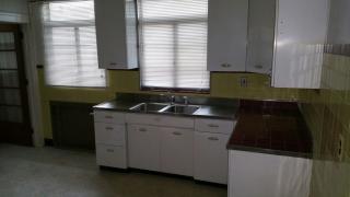 446 Chase Ave, Lyndhurst NJ  07071-2440 exterior