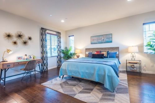 4134 Galapagos Way, Oxnard CA 93035-1432 exterior