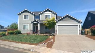 2104 Woodhill St, Salem, OR 97304-1862