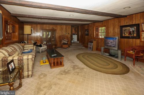 10 Ardmore Ave, Ardmore PA 19003-1017 exterior