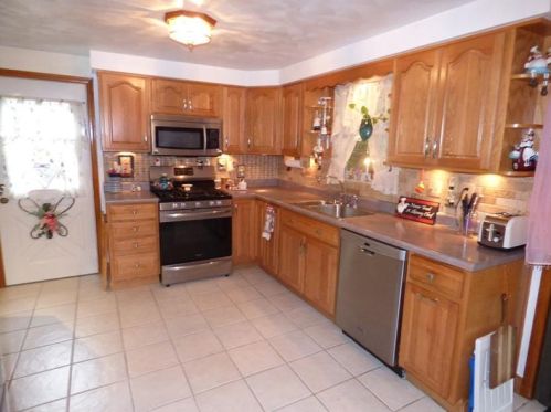 1650 Arnold St, Pittsburgh PA 15205-3503 exterior