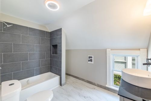 8623 Morgan St, Chicago IL 60643-5221 exterior