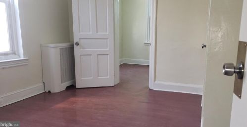 3833 6th St, Philadelphia PA  19140-3326 exterior