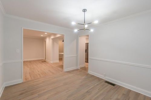 1937 Clairmont Ter, Atlanta GA  30345-2309 exterior