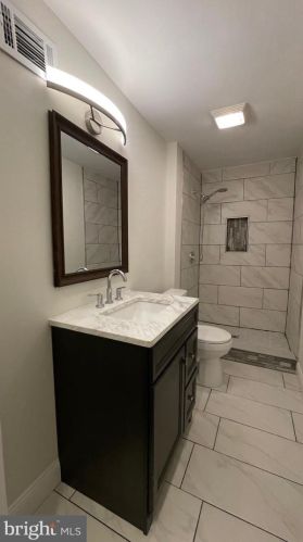 827 Philadelphia Ave, Silver Spring MD  20910-4935 exterior