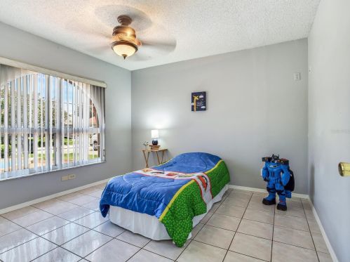 9114 Camino Villa Blvd, Tampa FL 33635-1066 exterior