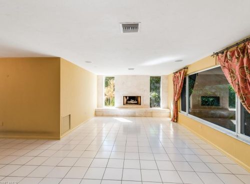 4038 Old Trl Way, Naples FL 34103-3542 exterior