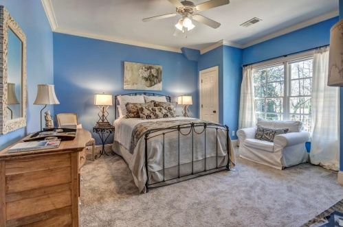 2181 Brookview Dr, Atlanta GA 30339-4606 exterior