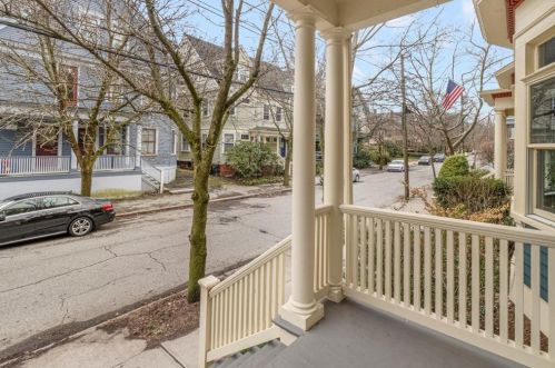 70 Barnes St, Providence RI  02906-1501 exterior