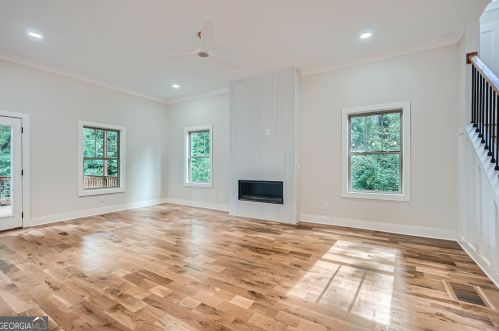 1055 Church St, Smyrna GA exterior