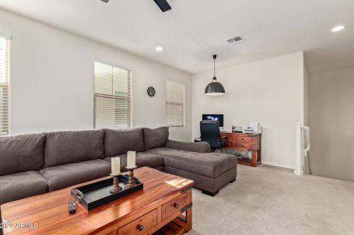 2052 Lantana Dr, Chandler AZ  85286-2170 exterior