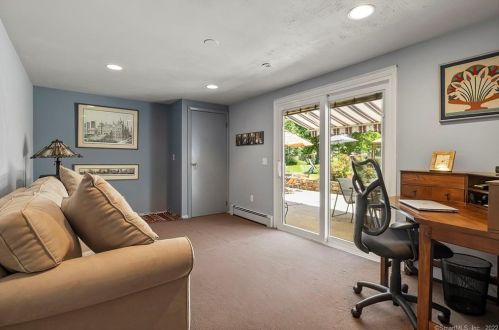 47 Nursery St, Norwalk CT 06850-1707 exterior