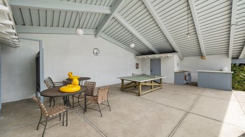 313 Acacia Ave, Fullerton CA  92831-4032 exterior