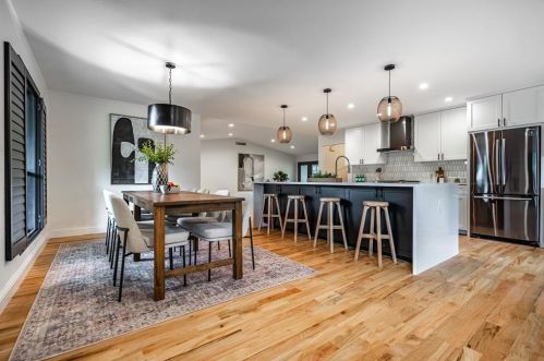 4045 Cedar Bayou Dr, Dallas TX  75244-7220 exterior