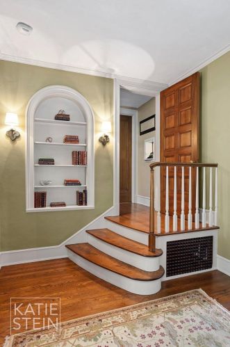 700 Plymouth Ave, Grand Rapids MI 49505-6069 exterior