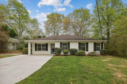 1406 Cartecay Dr, Atlanta GA  30319-3404 exterior