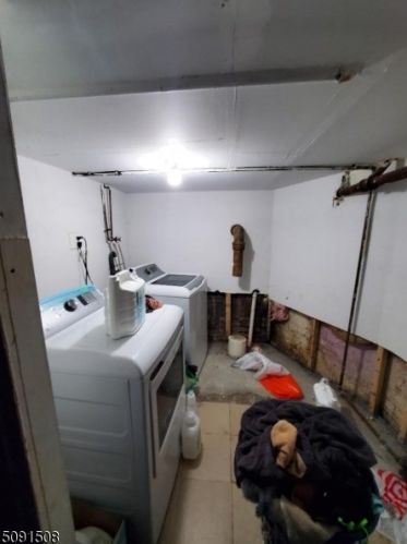 80 Augusta St, Irvington NJ 07111-3411 exterior