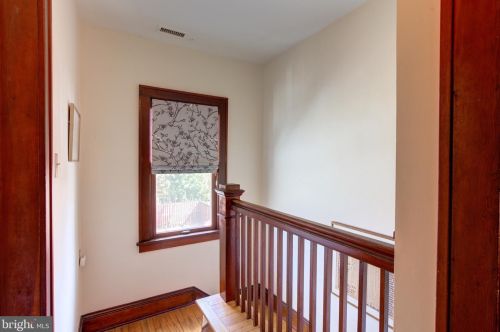 9409 Garwood St, Silver Spring MD 20901-2940 exterior