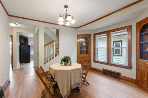 4282 28, Milwaukee WI 53215-2202 exterior