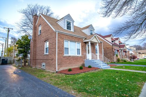 3926 104th St, Chicago IL 60628-2511 exterior