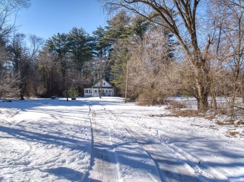 30 Lawrence St, Concord NH  03301-5313 exterior