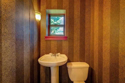 5006 Hall St, Dallas TX 75235-8814 exterior