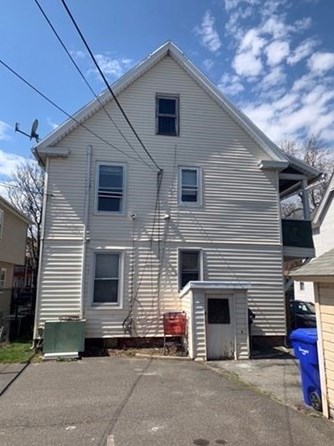 81 Cleveland St, Springfield MA  01104-2401 exterior