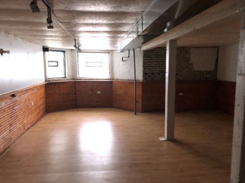 1812 Harding Ave, Chicago IL 60647-4613 exterior