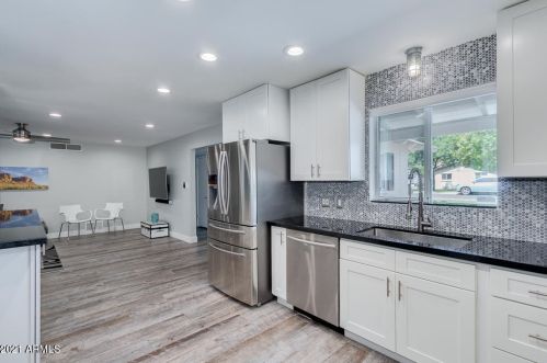 6214 13th St, Phoenix AZ 85034-5605 exterior