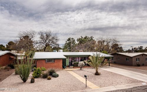 2534 Richards Pl, Tucson, AZ 85716-1123