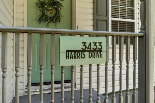 3433 Harris Dr, Atlanta, GA 30337-1601