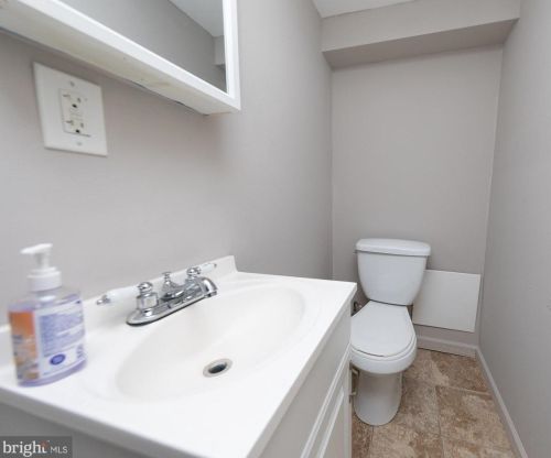 7340 Limekiln Pike, Philadelphia PA 19138-1335 exterior