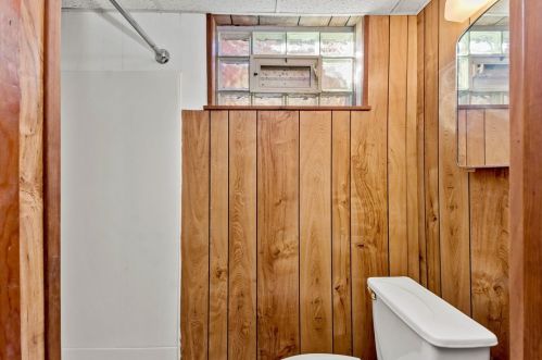 418 Neola Cir, Pittsburgh PA exterior