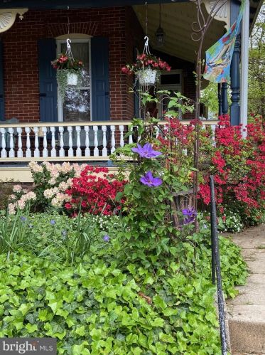 614 Church St, Limerick PA 19468-2123 exterior