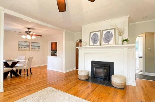 11 Oxford Trl, Wallingford, CT 06492-2625