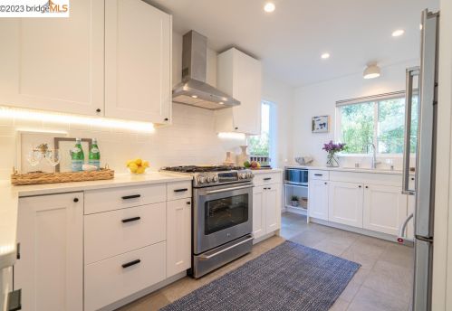 1319 Curtis, Berkeley CA 94702-1003 exterior