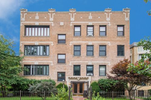 4727 Paulina St, Chicago IL 60609-4163 exterior