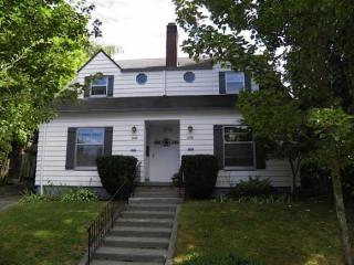 2206 15th Ave, Portland OR  97212-4418 exterior