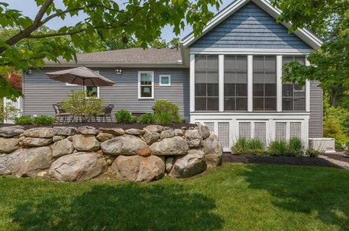 39 Thayer Pond Rd, Concord NH  03301-7517 exterior